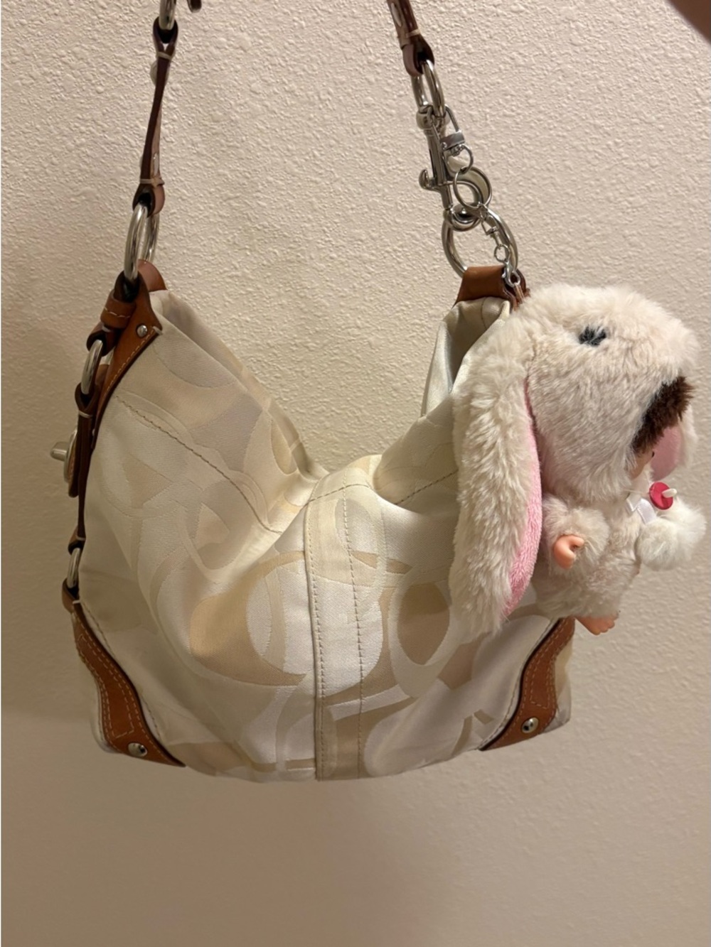 white coach carly (check description)